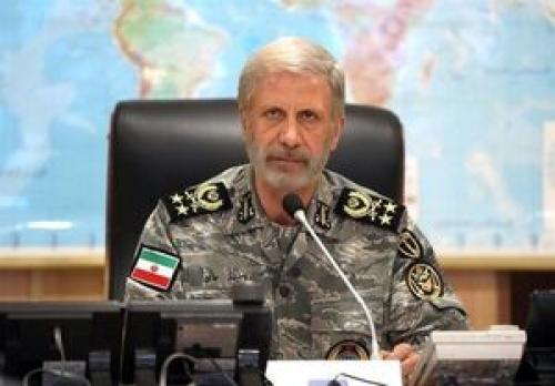 فرمانده کل ارتش: رئیس‌جمهور صدای صلابت ملت مبعوث و شجاع ایران بود