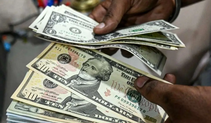  قیمت دلار امروز یکشنبه ۵ مهر ۱۴۰۵ 