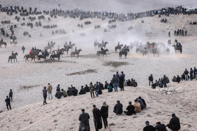  بازی سنتی اسب‌سواران قرقیزستان / عکس
