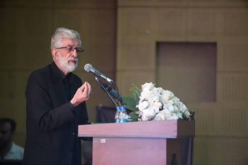 شعرخوانی حدادعادل در وصف رهبر شهید / فیلم
