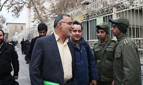 عکس/ دادگاه علنی علیرضا زاکانی 
