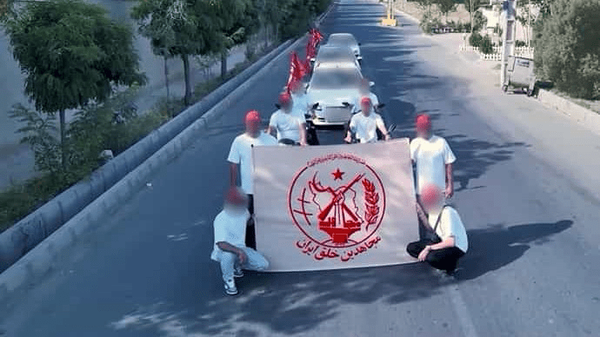 حاضران در رژه منسوب به منافقین به دادگاه رفتند