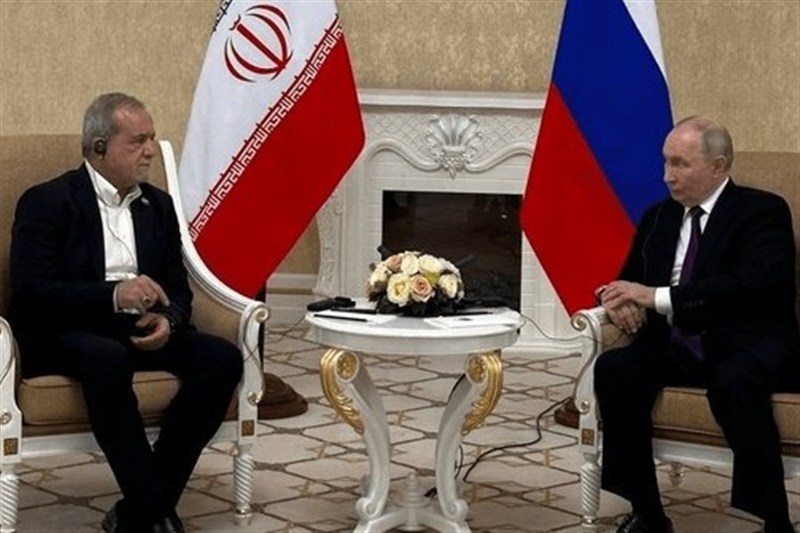 پوتین در دیدار با پزشکیان: سلام من را به رهبر ایران برسانید