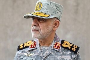  فراجا در شرایط جنگی محکم و استوار ایستاد