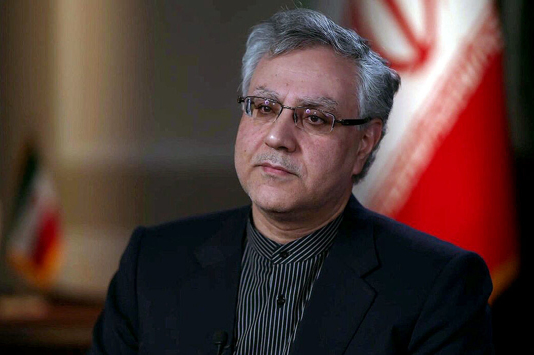 سفیر ایران در دیدار با مقام انگلیسی، بار دیگر ادعاهای لندن درباره پایگاه فرفورد را رد کرد