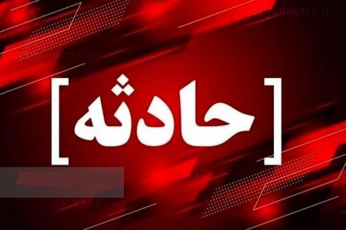 واژگونی ون در اتوبان تهران–قم؛ ۱۲ مصدوم به بیمارستان منتقل شدند