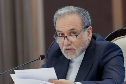 عراقچی: آقای مکرون دیگر برای فرافکنی دیر شده