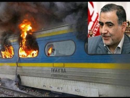 افزایش تعداد امضاکنندگان استیضاح آخوندی/ مدیرعامل راه‌آهن به‌جای پذیرفتن کوتاهی خود در حادثه قطار استعفا داد/گزارش آخوندی به رهبری درباره دستگاه ATC اشتباه بود