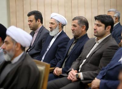 عکس/ دیدار اعضای ستاد بزرگداشت شهدای استان گلستان با رهبر انقلاب 