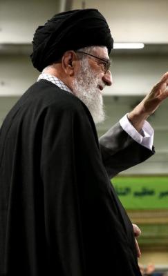 عکس/ دیدار رهبر انقلاب با مسئولان نظام و میهمانان کنفرانس وحدت اسلامى‌