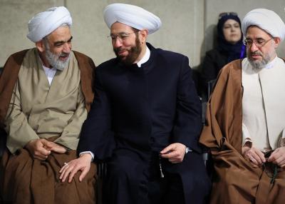 عکس/ دیدار رهبر انقلاب با مسئولان نظام و میهمانان کنفرانس وحدت اسلامى‌