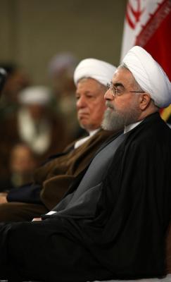 عکس/ دیدار رهبر انقلاب با مسئولان نظام و میهمانان کنفرانس وحدت اسلامى‌