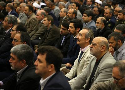عکس/ دیدار رهبر انقلاب با مسئولان نظام و میهمانان کنفرانس وحدت اسلامى‌
