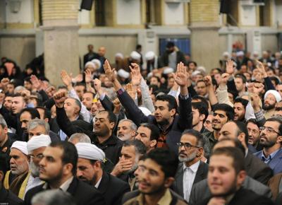 عکس/ دیدار رهبر انقلاب با مسئولان نظام و میهمانان کنفرانس وحدت اسلامى‌