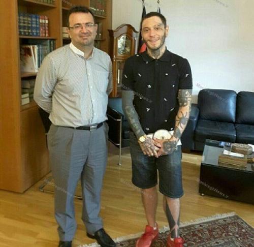 همکاری سفارت ایران در آلمان با یک مازوخیست جهت معرفی عاشورا +عکس و سند 