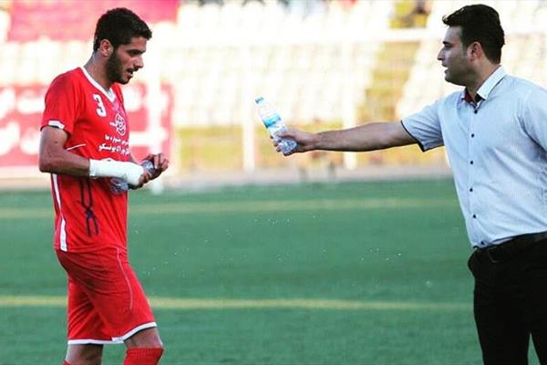 شوک به هواداران پرسپولیس: دفاع چپ مدنظر برانکو در آستانه عقد قرارداد با پرسپولیس قرار گرفت/ ستاره با طبع شعری در جمع سرخپوشان