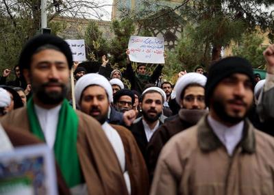 عکس/ تجمع حوزویان در گرامیداشت حماسه 9 دی 