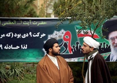 عکس/ تجمع حوزویان در گرامیداشت حماسه 9 دی 