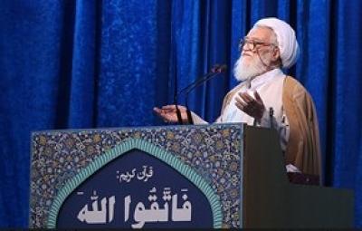 عکس/ نماز جمعه دهم تهران به امامت آیت‌الله موحدی‌کرمانی