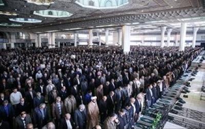 عکس/ نماز جمعه دهم تهران به امامت آیت‌الله موحدی‌کرمانی