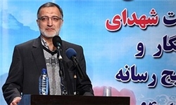 رئیس جمهور میزان سرمایه‌گذاری برخی وزرا در خارج کشور را اعلام کند/ 90 درصد تسهیلات بانکی کشور در اختیار 5 درصد است/دولت برای خارجی ها شغل ایجاد می کند