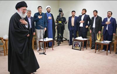 عکس/ دیدار جمعی از نخبگان با رهبر معظم انقلاب