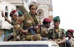 انهدام قایق جنگی سعودی‌ها در ساحل «تعز» 