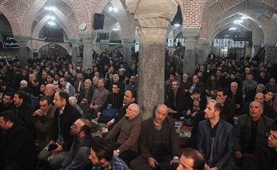 عکس/ مراسم چهلمین روز درگذشت جانباختگان حادثه قطار تبریز - مشهد  
