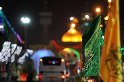 عکس/ حال و هوای شب میلاد امام حسن عسکری(ع) در حرم رضوی 