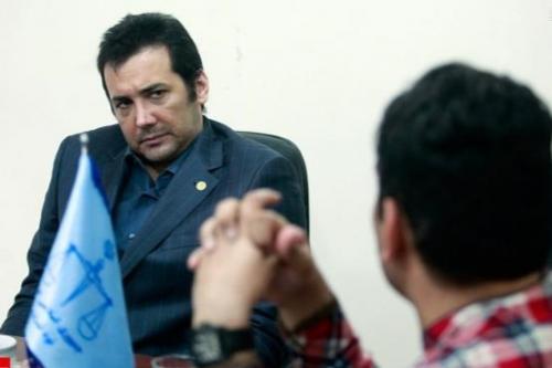 یک بازیگر معروف: «فارسی وان» را من بستم! +عکس 