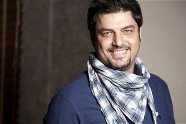 سام درخشانی و همسرش عسل در پیست اسکی