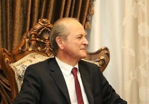 خرید نفت ازایران توسط شرکت توتال/اجرای کامل برجام خواست دولت فرانسه است