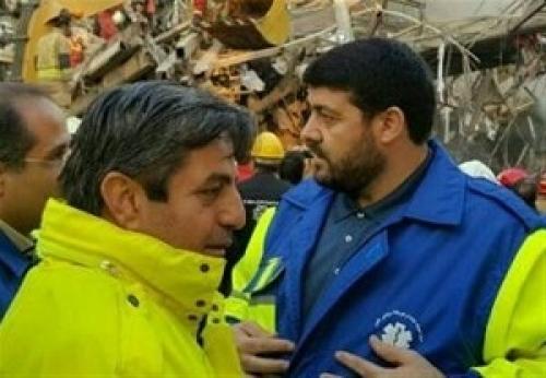 بیرون آوردن هیچ آتش نشانی تایید نمی‌شود/دود مخل آواربرداری