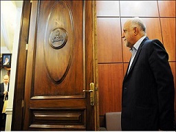خودتحریمی بنزین در دولت روحانی، قوی‌تر از تحریم‌های بین المللی در دولت احمدی نژاد/فشار واردکنندگان بنزین به دولت برای جلوگیری از افتتاح پالایشگاه ستاره خلیج فارس!