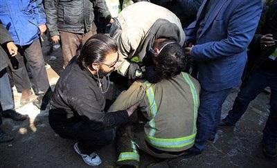 عکس/پیکر آتش نشانان در روز هفتم حادثه پلاسکو 