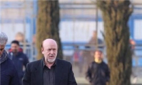با رای فیفا هواداران خوشحال می شوند/افتخاری:وکلای باشگاه استقلال پیگیر موضوع هستند
