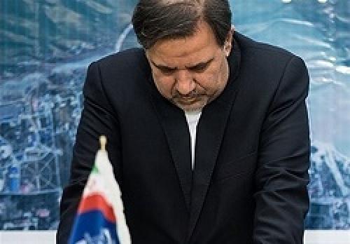 پای آخوندی به صحن علنی مجلس رسید