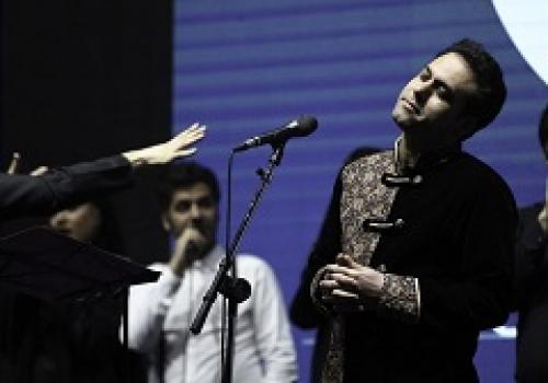 وحید تاج با ارکستر عازم مسکو می‌شود 