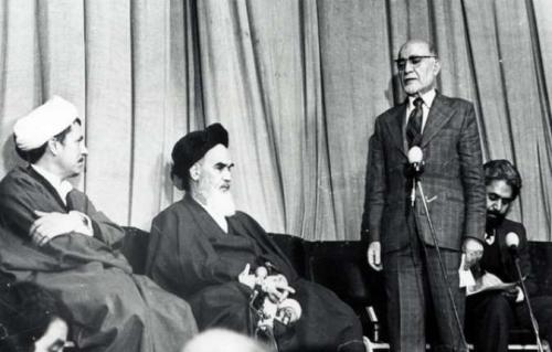 رویدادهای مهم و انقلابی 16 بهمن 57/ معرفی شدن مهندس بازرگان به عنوان نخست وزیر دولت انقلابی 