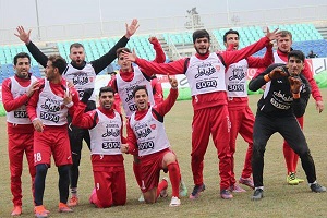 ترکیب طوفانی برانکو وپرسپولیس رونمایی شد:ستاره جنجالی ابی پوش در ترکییب دیدارحساس پرسپولیس/اقای گل استقلال کنار ستاره جنجالی پرسپولیس