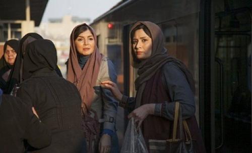  حاشیه‌های دهمین روز سی و پنجمین جشنواره فجر/ مخاطبان فوتبال از مخاطبان فیلم‌ها بیشتر شدند/ اعلام زودهنگام نامزدهای سودای سیمرغ جشنواره را از رونق انداخت