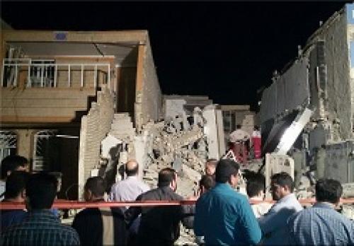 فیلم/یک واحد مسکونی در اهواز منفجر شد