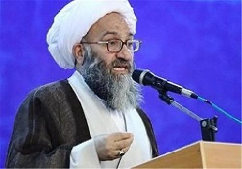یافتن راه حل اصولی برای مشکلات خوزستان