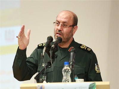 نیاز به سرمایه‌گذاری دائم در حوزه امنیت است/کشورهای حاشیه خلیج فارس با پول کلان نمی‌توانند امنیت را بخرند