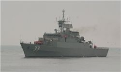 ناوگروه نیروی دریایی ارتش در روسیه پهلو گرفت