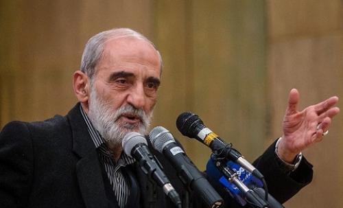 «زورو» نامزد نمی‌شود!/ دولت به جای تغییر صورت مسئله به خاطر ناکارآمدی‌اش عذرخواهی کند