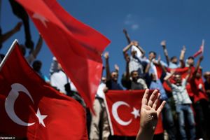 پلیس هلند تجمع حامیان اردوغان را بر هم زد