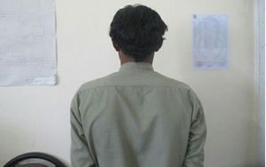 دستگیری قاتل مسلح پس از ورود به کشور