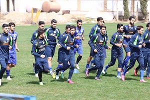 حواشی تند در تمرین استقلال درسال96:خبر شوک انگیز جدایی بازیکن جنجالی در تمرین استقلال/غیبت 3بازیکن پرحاشیه در تمیرین امروز/بمب جنجالی منصوریان درچند قدمی جدایی ازباشگاه/فوری
