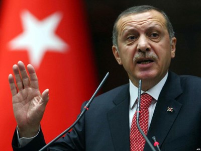 اردوغان: تعلق کرکوک به کُردها را نمی‌پذیریم/هرچه سریعتر پرچم‌های کردستان را پایین بیاورید